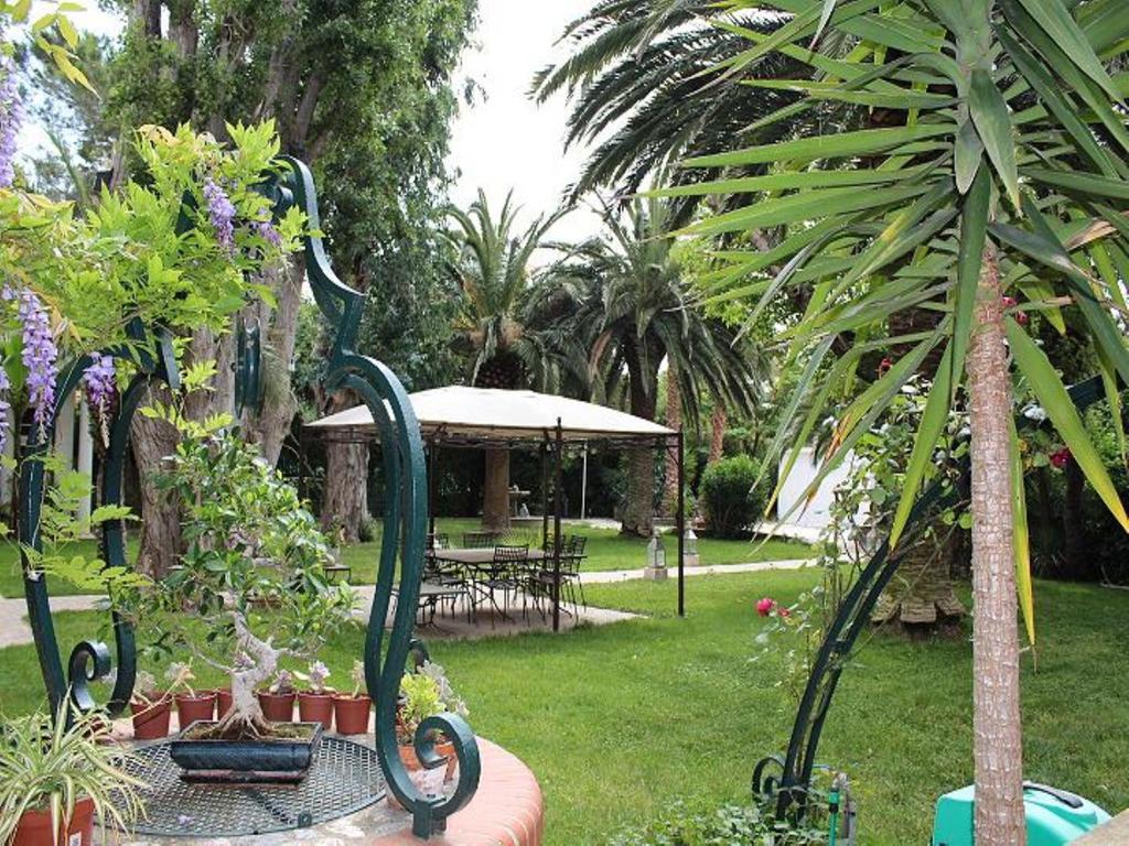 Domaine Saint Nicolas Bed and Breakfast Περπινιάν Εξωτερικό φωτογραφία