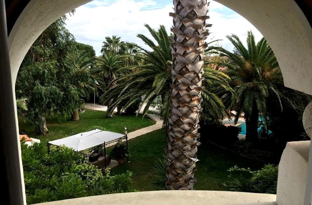 Domaine Saint Nicolas Bed and Breakfast Περπινιάν Δωμάτιο φωτογραφία