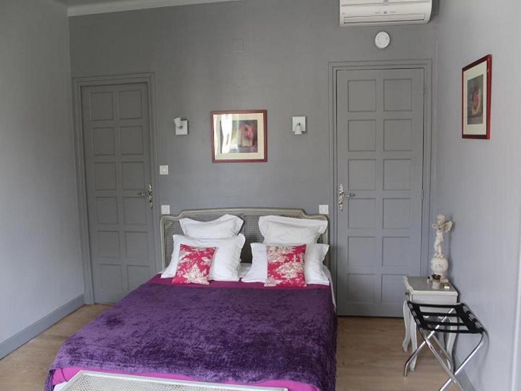 Domaine Saint Nicolas Bed and Breakfast Περπινιάν Δωμάτιο φωτογραφία